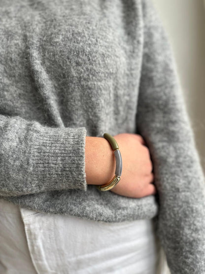 Bracelet gris et kaki