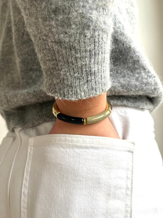 Bracelet doré, noir et kaki